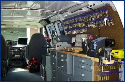 Advantage Locksmith Store Bloomfield, CT 860-261-9280 - 2-mobile-locksmith