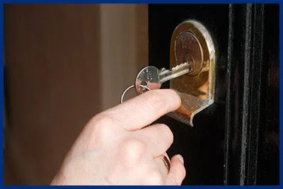 Advantage Locksmith Store Bloomfield, CT 860-261-9280 - 7-door-unlock